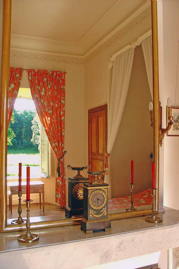 Chateau De Sedaiges Marmanhac Buitenkant foto